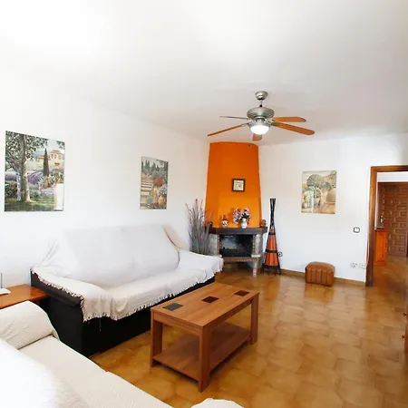 Lyna Villa *